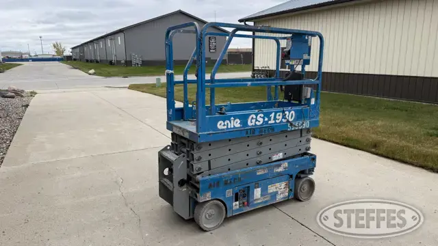 2006 Genie GS-1930