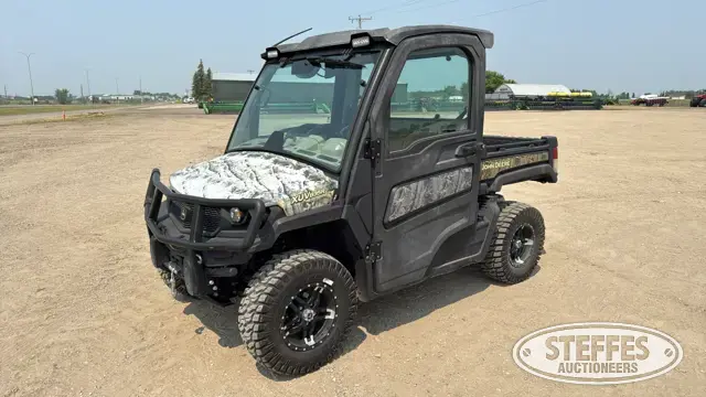 2019 John Deere XUV 835R Gator