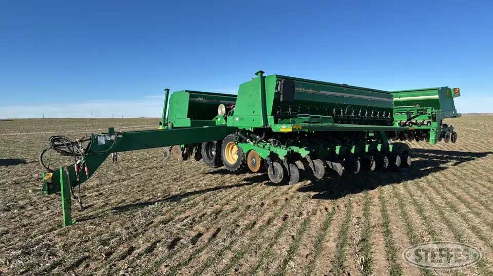 Great Plains 3S-4000HD Press Drill