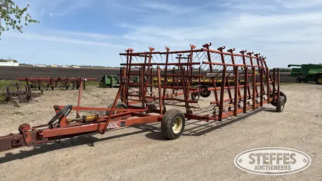Melroe 403