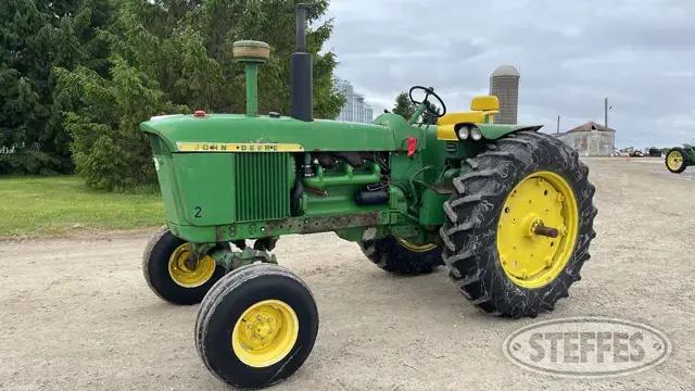 1961 John Deere 4010