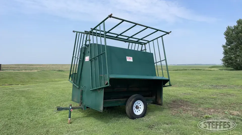 Vern's Mfg. Feeders and Bunk