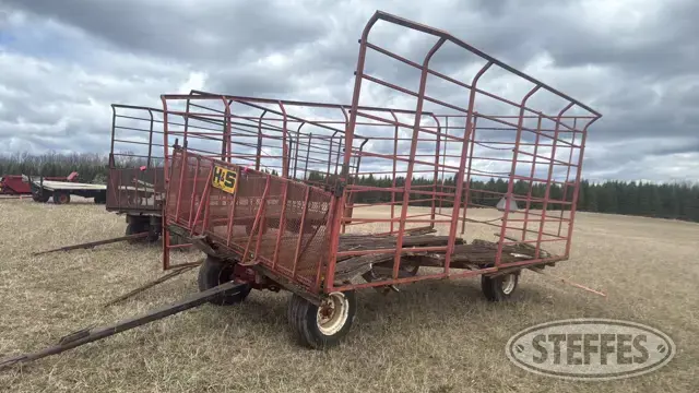 H&S bale wagon