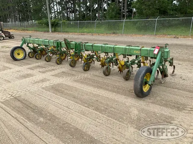 John Deere RM