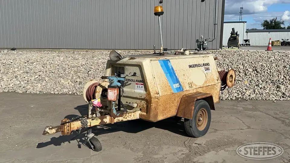 1986 Ingersoll-Rand 185 Air Compressor