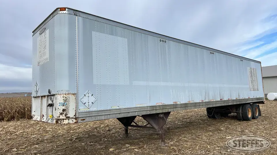 1990 Trailmobile 01AA-1QAL Van Trailer