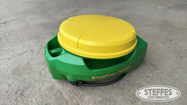2023 John Deere StarFire 7000