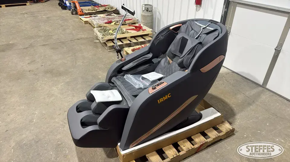 IRMC massage chair Personal Property