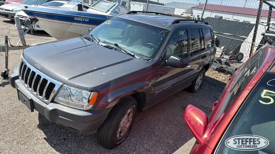2003 Jeep Grand Cherokee Laredo SUV