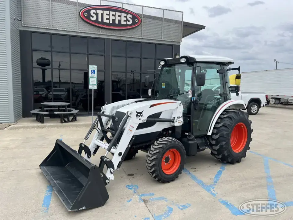 2021 Bobcat CT5558 MFWD Tractor