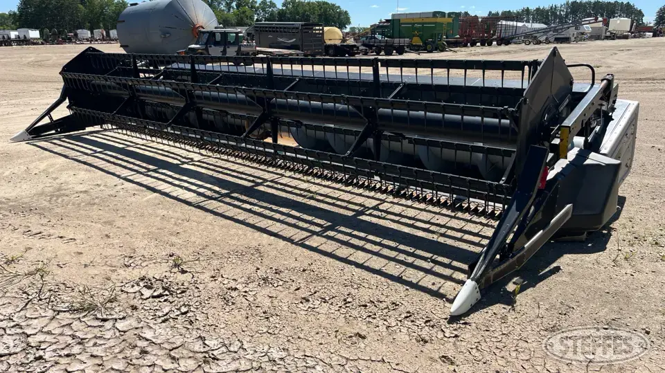 Gleaner 8000 Flex Head
