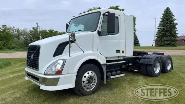 2006 Volvo VNL