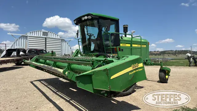 2011 John Deere 4895