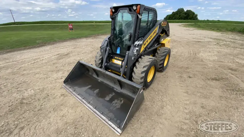 2019 New Holland L230 Wheeled Skid Steer