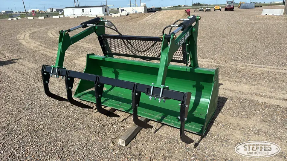 Industrias America 158BG Tractor Loaders and Attachment