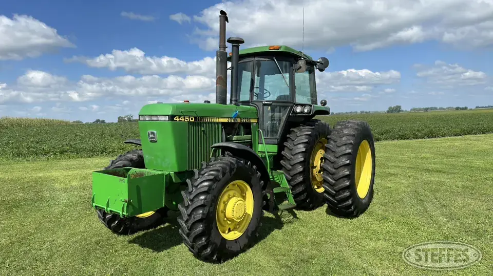 1983 John Deere 4450 MFWD Tractor