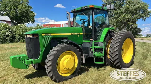 1997 John Deere 8300