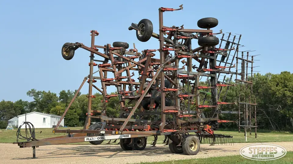 Flexi-Coil 400 Field Cultivator