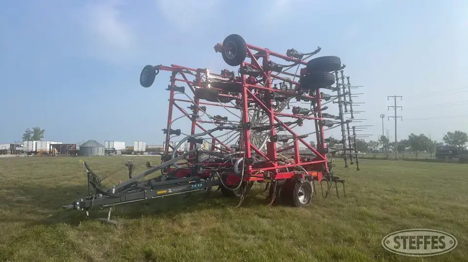 2021 Wil-Rich 2530 Chisel Plow
