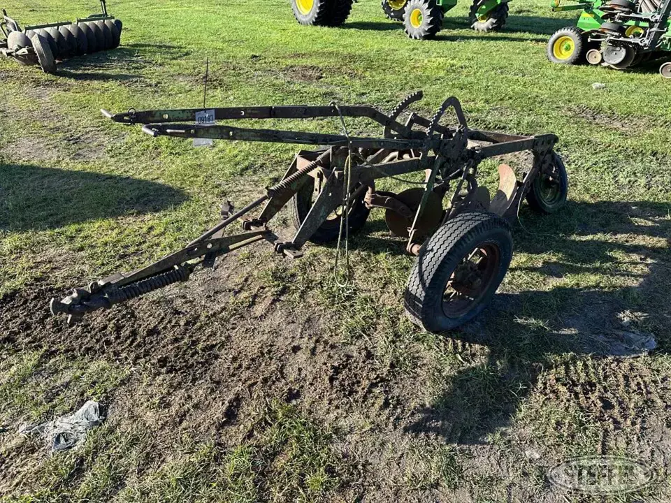 John Deere 44 Plow