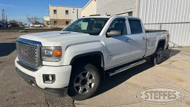 2016 GMC Sierra 3500HD Denali