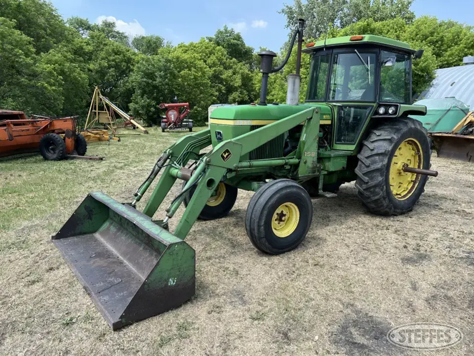 1974 John Deere 4230 2WD Tractor