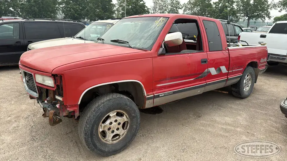 1994 GMC Sierra 1500 Half Ton Pickup