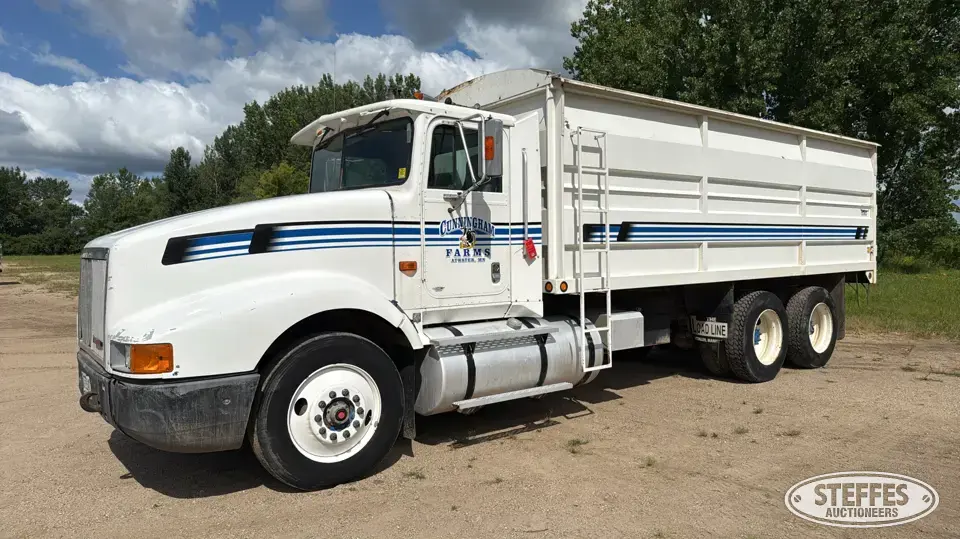 1991 International 9400 Grain Truck