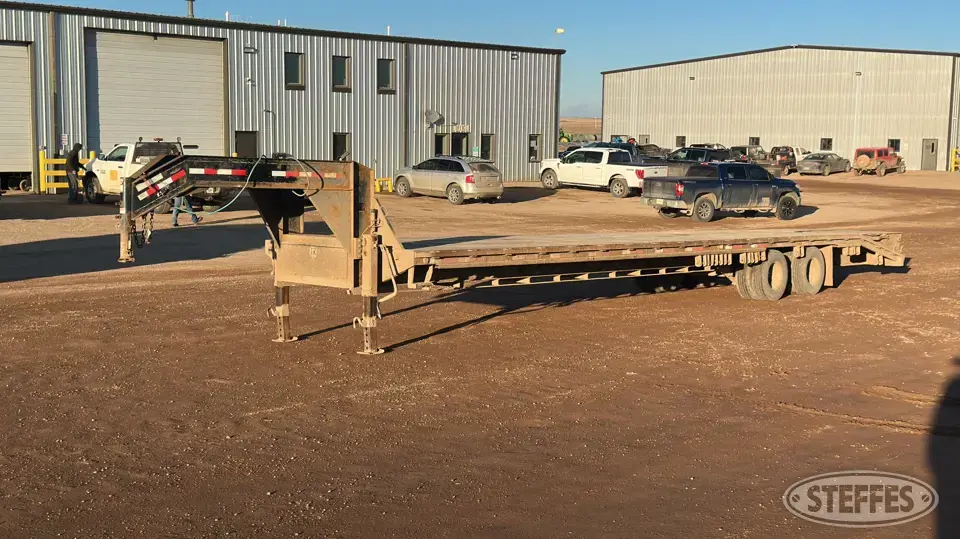 2016 PJ Trailer FD402 Flatbed Trailer