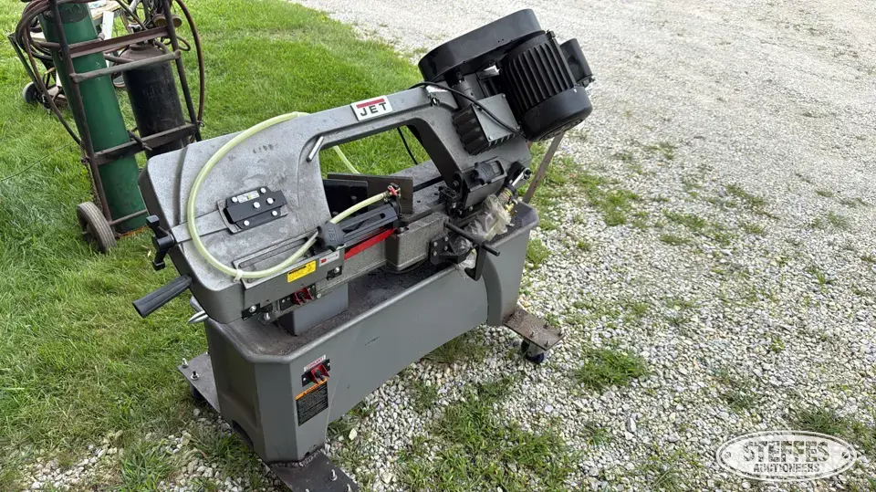 Horizontal / Vertical Bandsaw Power Tool