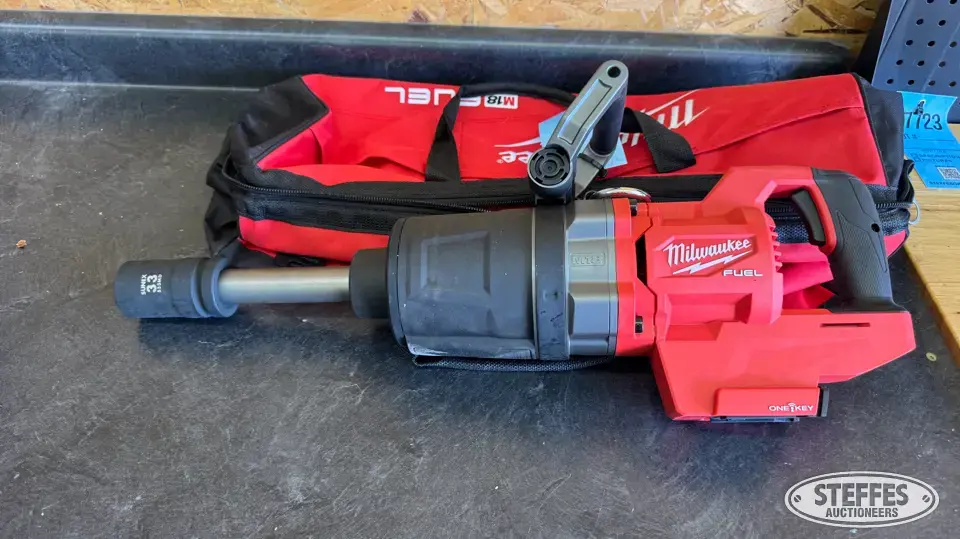 2022 Milwaukee M18 1" cordless impact wrench Power Tool