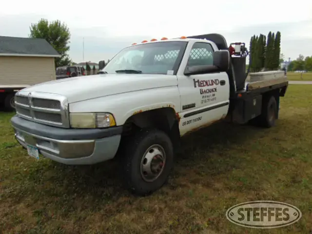 2001 Dodge Ram 3500 Laramie SLT