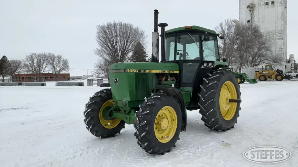 1983 John Deere 4450 MFWD Tractor