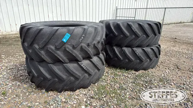 (4) Michelin MachXBib 710/70R42 tires