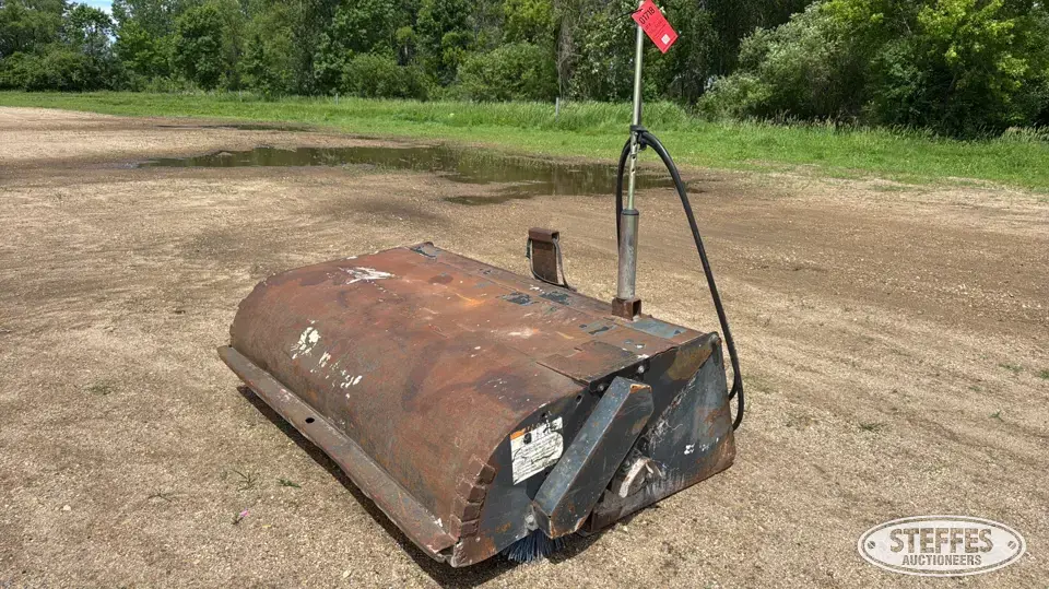 Bobcat Sweeper 72 Skid Steer Attachments-Other