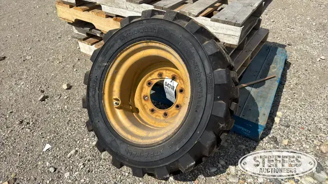Xtra-Wall 10-16.5 tire