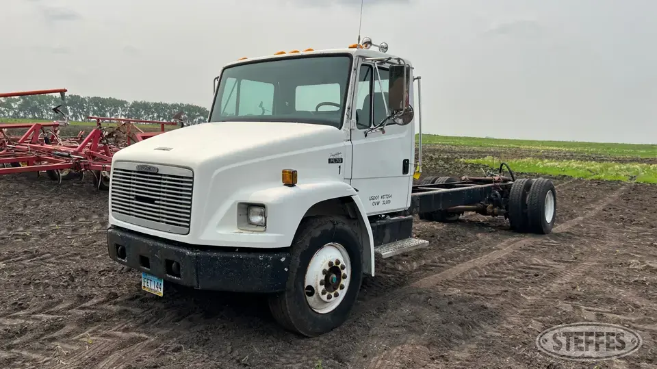 1996 Freightliner FL70 Cab and Chassis Truck