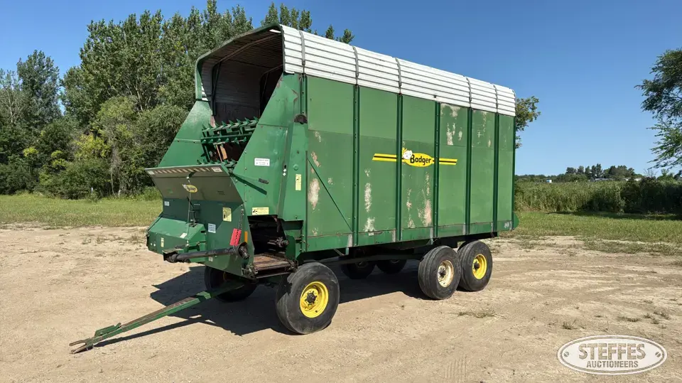 Badger BN950 Forage Wagon