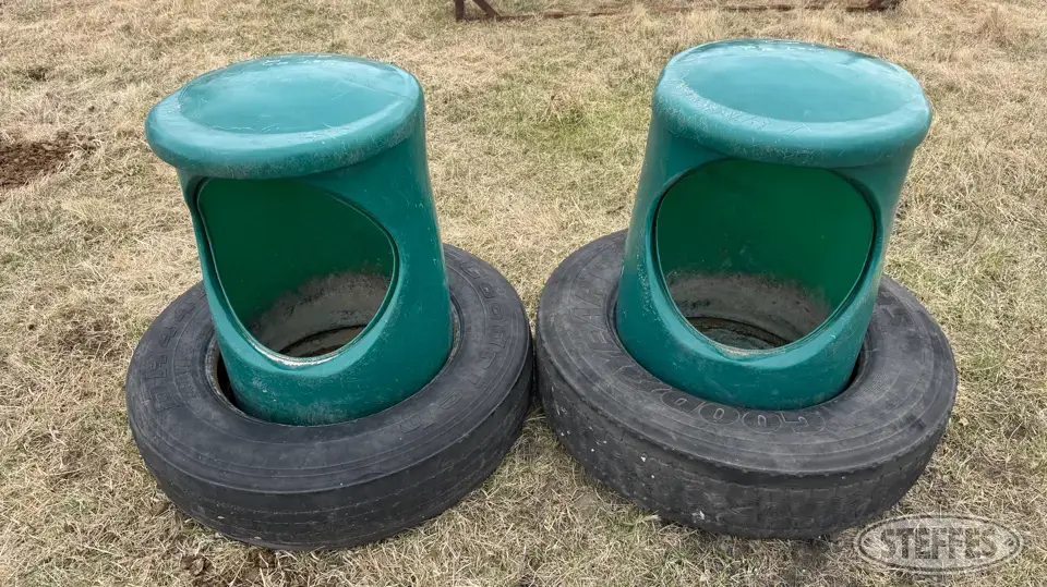 AmeriAg Feeders and Bunk