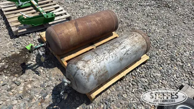 (2) 100 lb. LP tanks