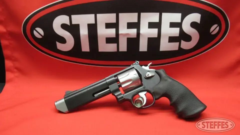 Smith & Wesson 627-S Performance Center Modern Handgun