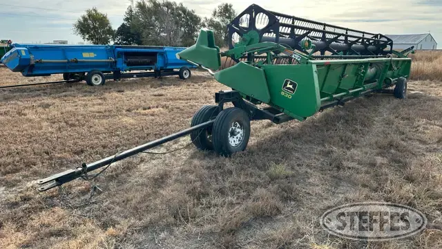 1998 John Deere 930