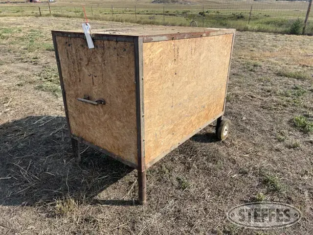 Shop-built calf warmer