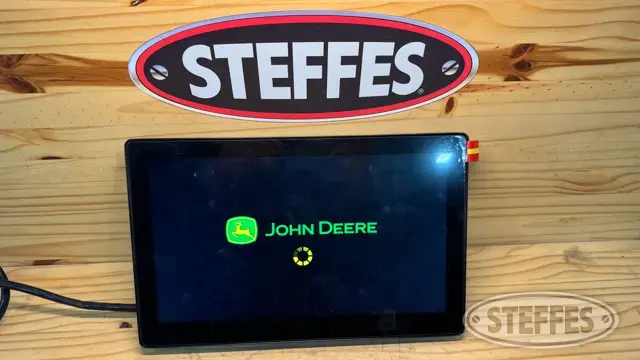 John Deere G5 Plus