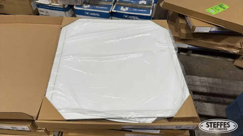 (12) Hubbell CFP22-40/33/2835 Construction Support Item