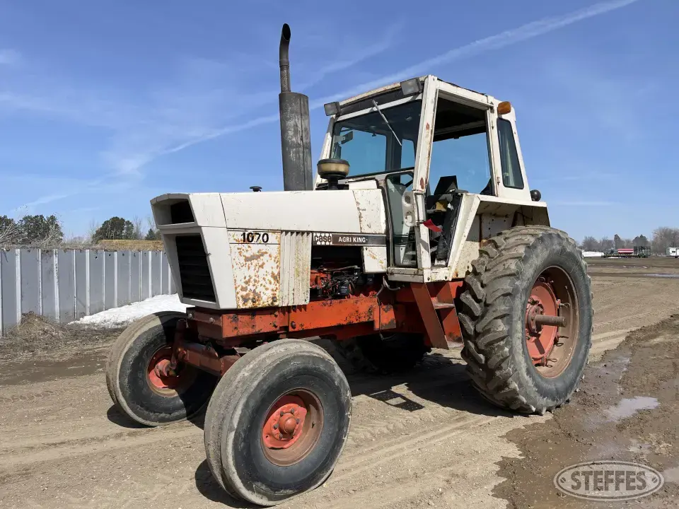 1974 JI-Case 1070 2WD Tractor