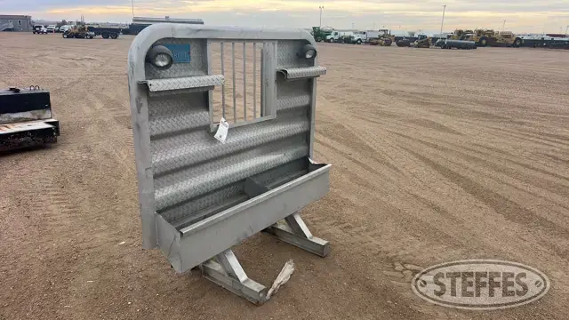 Merritt aluminum headache rack