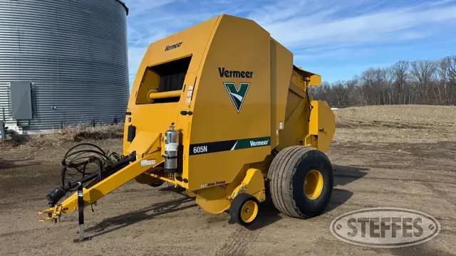 2015 Vermeer 605N