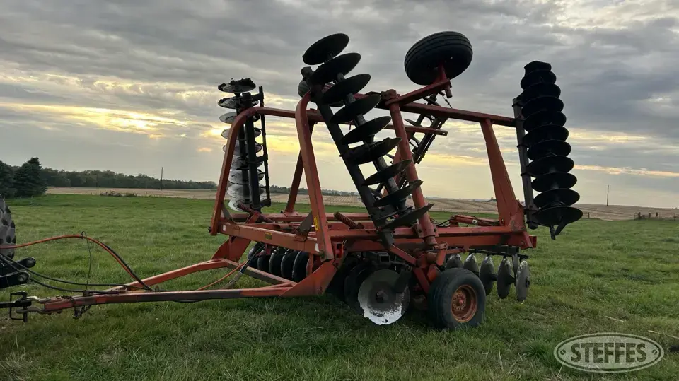 Allis-Chalmers 2500 Disc