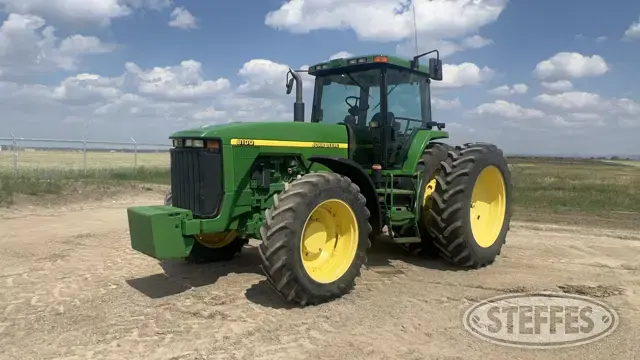 1997 John Deere 8100